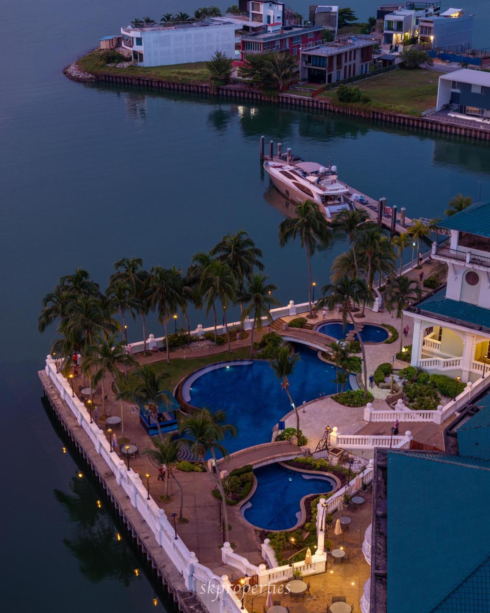 Seaview Suites At Admiral Bay Port Dickson Eksteriør billede