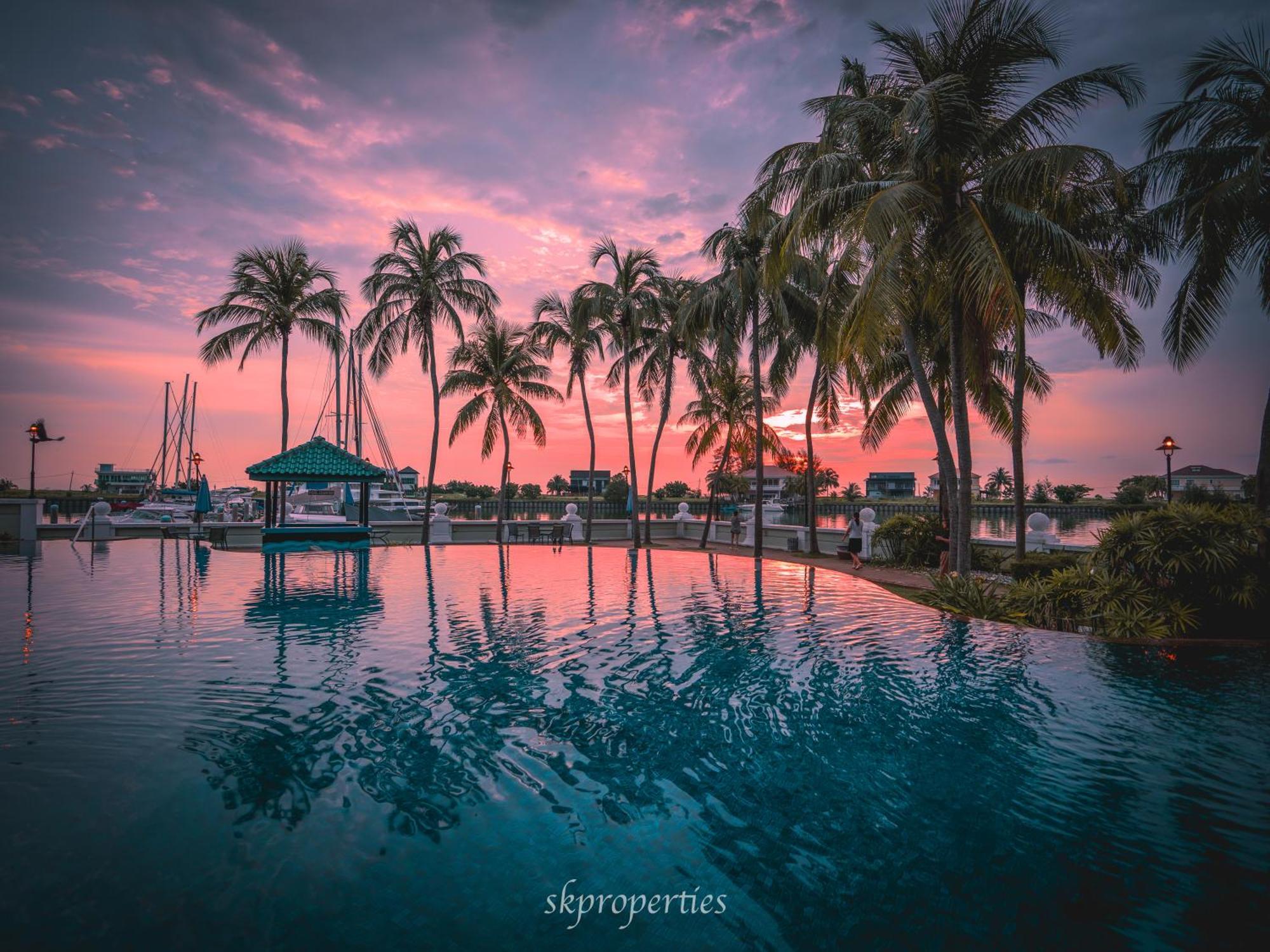 Seaview Suites At Admiral Bay Port Dickson Eksteriør billede