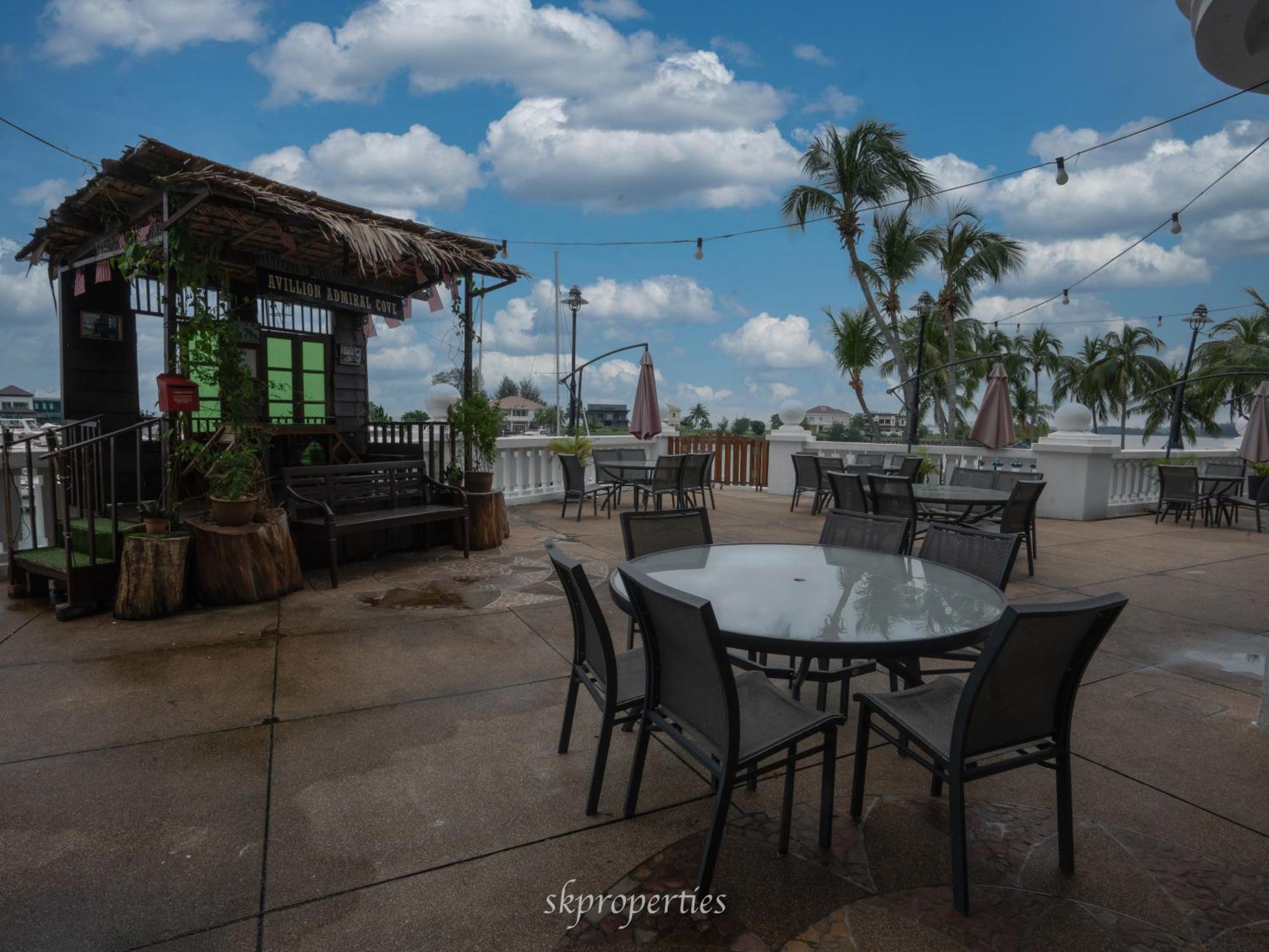 Seaview Suites At Admiral Bay Port Dickson Eksteriør billede