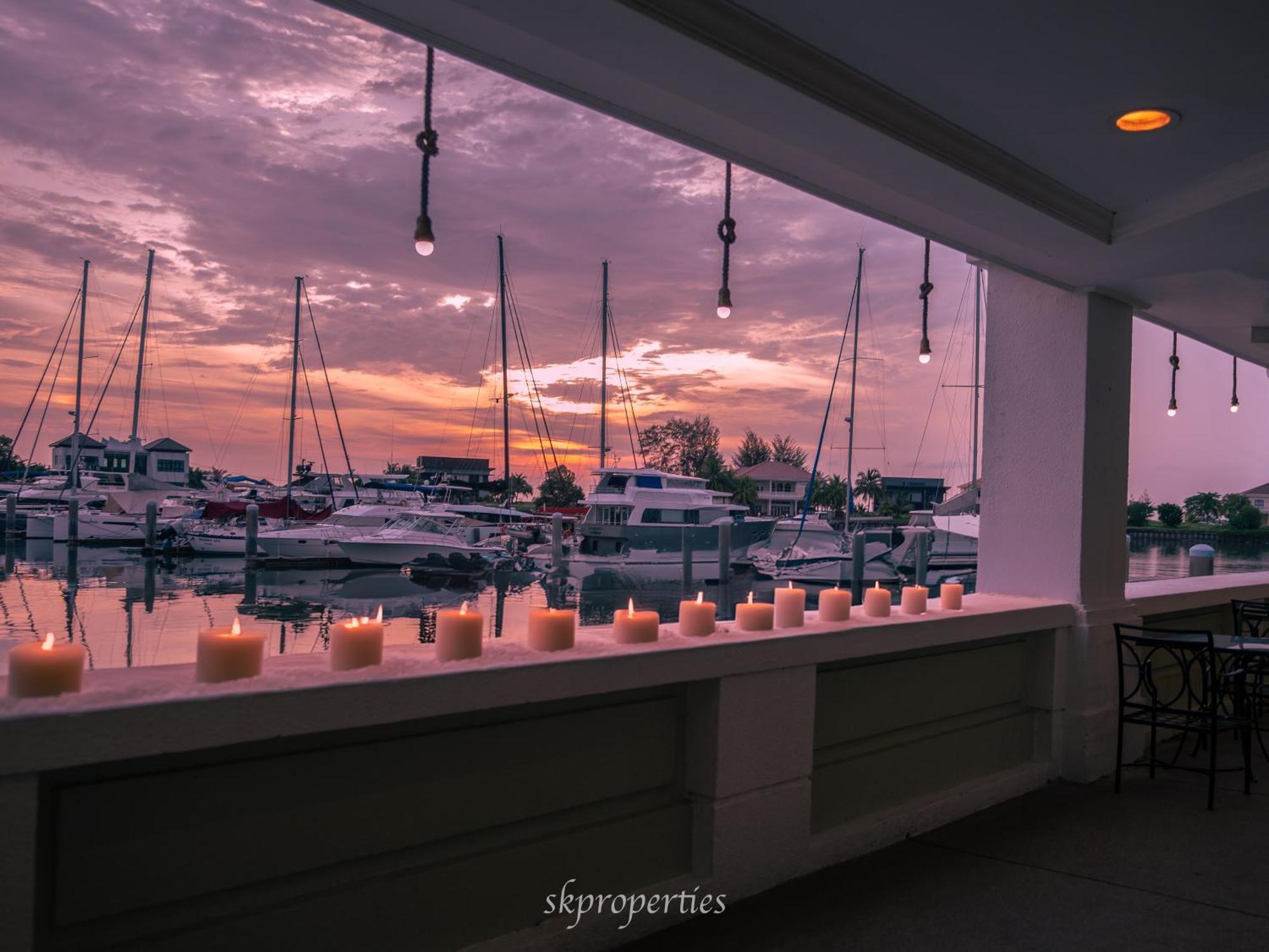 Seaview Suites At Admiral Bay Port Dickson Eksteriør billede